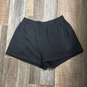 Vuori Sedona Sport Black Shorts, Size XSmall